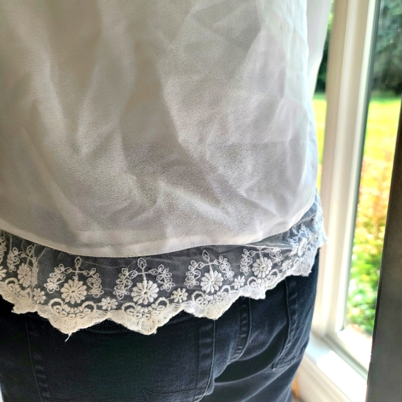BRAND NEW! Buffalo by David Bitton Petite Beaded Floral Cami Top Size XS - Picture 7 of 13